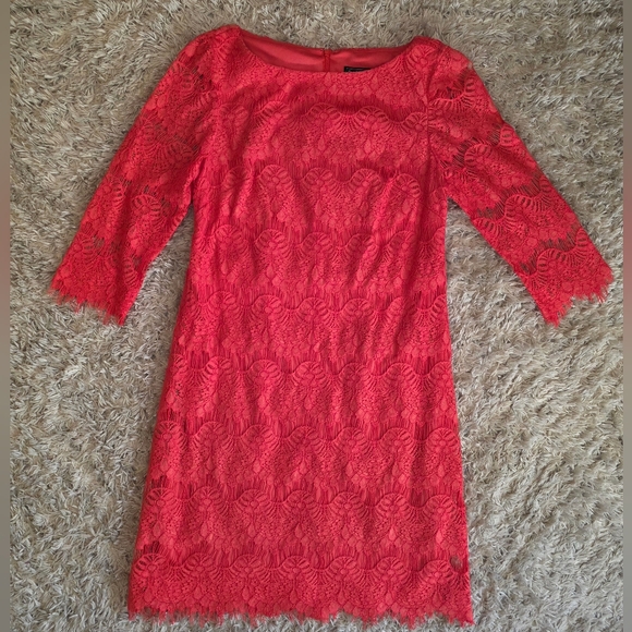 Jessica Howard Dresses & Skirts - Jessica Howard 3/4 Sleeve Lined Lace Dress Coral Women’s Size 6